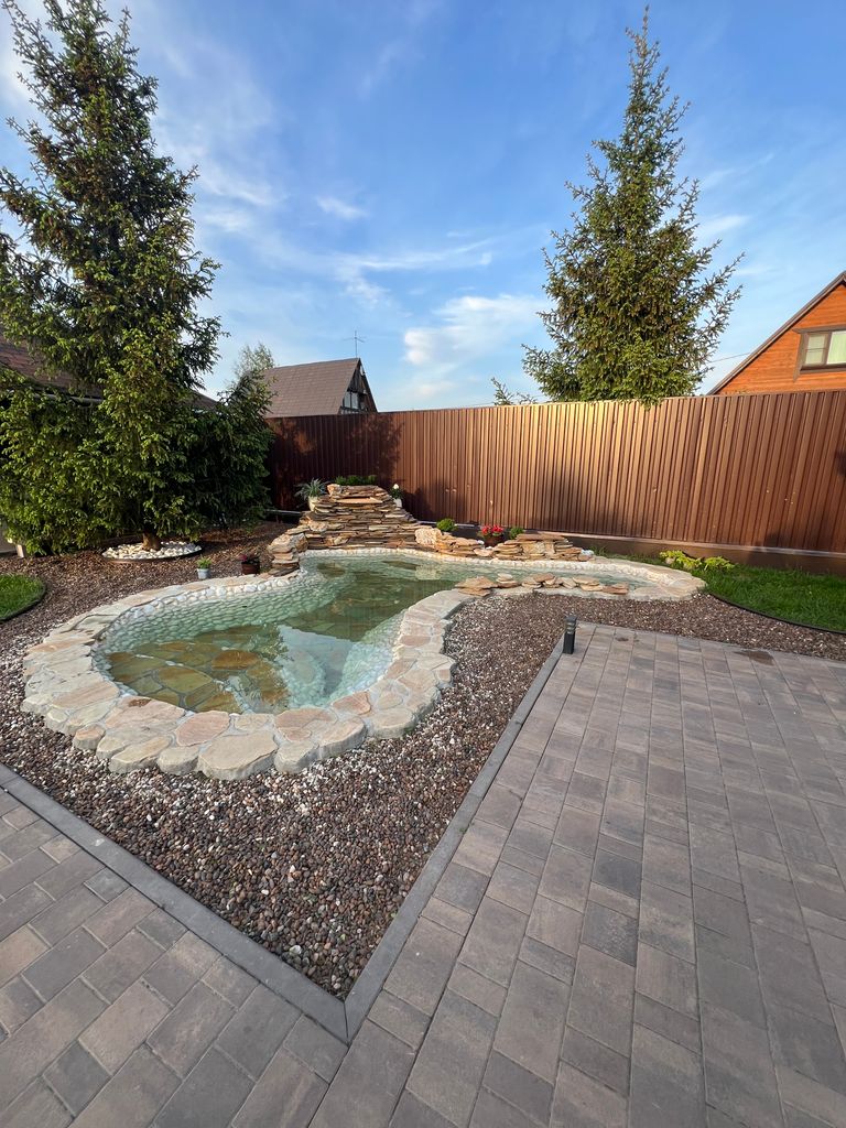 Premium Residential Landscape Design by Green Structure